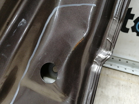 Фотография детали AA044938; Дверь передняя правая (6800165844) для Suzuki Grand Vitara/БУ; Оригинал; Р2, Удовлетворительное; . Фото номер 22