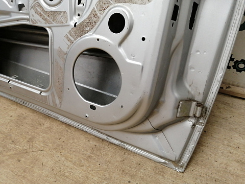 Фотография детали AA037922; Дверь передняя левая (13162874) для Opel Astra/БУ; Оригинал; Р3, Под восстановление; . Фото номер 19
