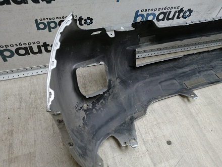 AA045331; Бампер передний; под паркт.; под омыват. (52119-60J00) для Toyota Land Cruiser 200 рест. (2012 — 2015)/БУ; Оригинал; Р1, Мелкий дефект; 