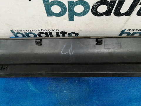 Фотография детали AA040939; Накладка порога левая (6512A025-01) для Mitsubishi Outlander II XL (2005-2009)/БУ; Оригинал; Р1, Мелкий дефект; . Фото номер 14