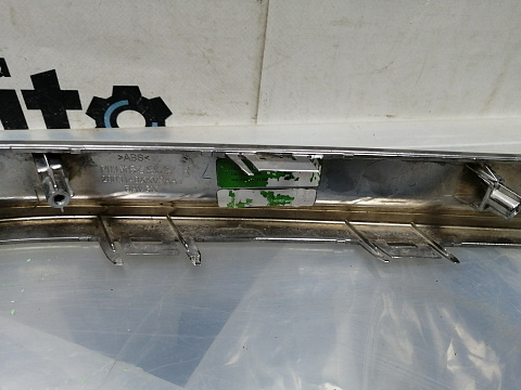 Фотография детали AA044926; Накладка переднего бампера правая, хром (2803148XKV3AA) для Tank 500 (2021-н.в.)/БУ; Оригинал; Р1, Мелкий дефект; . Фото номер 8