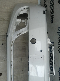 AA045981; Бампер передний; под паркт.; под омыват. (5K0807221) для Volkswagen Golf/БУ; Оригинал; Р1, Мелкий дефект; 