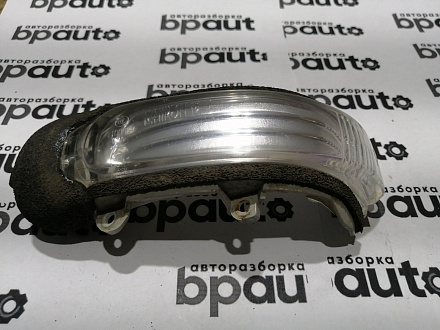AA044754; Повторитель поворота в зеркало левый (81740-02020) для Toyota/БУ; Оригинал; Р0, Хорошее; 
