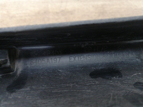 Фотография детали AA039635; Накладка переднего бампера центральная нижняя (6405A197) для Mitsubishi Outlander III рест.2 (2015-2018)/БУ; Оригинал; Р2, Удовлетворительное; . Фото номер 11