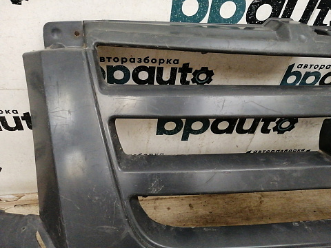 Фотография детали AA040287; Бампер передний, центральная часть (9C16-17K819-A) для Ford Transit (2006-2014)/БУ; Оригинал; Р1, Мелкий дефект; . Фото номер 6