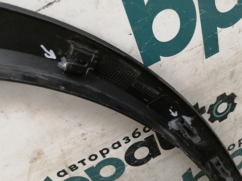 Фотография детали AA036130; Накладка заднего правого крыла (565 854 820) для Skoda Kodiaq I (2016- 2021)/БУ; Оригинал; Р1, Мелкий дефект; . Фото номер 8