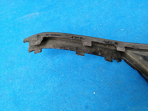 Фотография детали AA028012; Накладка переднего бампера нижняя правая (31383801) для Volvo XC90 II (2014-2019)/БУ; Оригинал; Р1, Мелкий дефект; . Фото номер 5