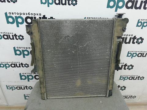 Фотография детали AA009398; Радиатор охлаждения (1350A397) для Mitsubishi Pajero Sport/БУ; Оригинал; Р0, Хорошее; . Фото номер 2