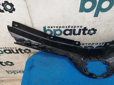 Фотография детали AA029983; Решетка радиатора (53101-42411) для Toyota Rav4 40 рест. (2015 — 2019)/БУ; Оригинал; Р2, Удовлетворительное; . Фото номер 8