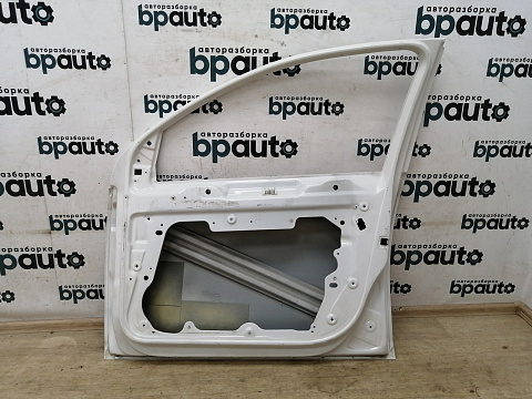 Фотография детали AA018689; Дверь передняя правая (5K4831312) для Volkswagen Golf/БУ; Оригинал; Р0, Хорошее; (LB9A) Белый. Фото номер 23