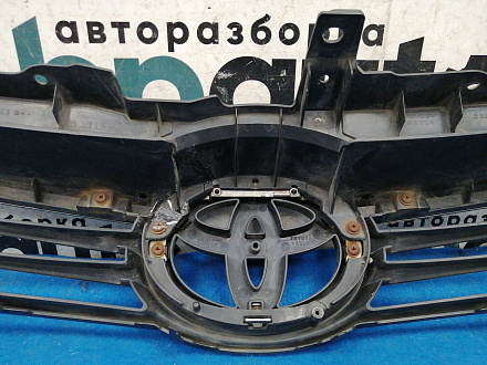 AA033270; Решетка радиатора (53101-33510) для Toyota Camry 55 рест. (2014 — 2017)/БУ; Оригинал; Р2, Удовлетворительное; 
