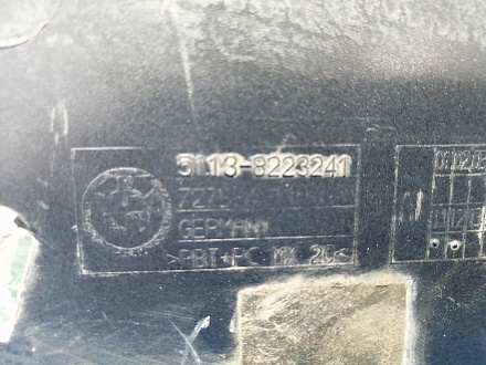 AA021493; Накладка крышки багажника под номер (51138223241) для BMW 7 серия E65 E66/БУ; Оригинал; Р0, Хорошее; 