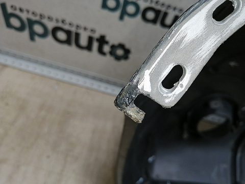 Фотография детали AA045158; Бампер передний; без паркт.; под омыват. (62022-EB340) для Nissan Pathfinder III (2004-2010)/БУ; Оригинал; Р2, Удовлетворительное; . Фото номер 11