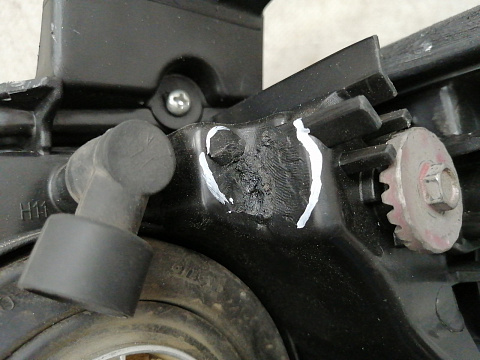Фотография детали AA037188; Фара правая галоген (GHR4-51030) для Mazda 6 III (GJ) (2012-2015)/БУ; Оригинал; Р1, Мелкий дефект; . Фото номер 19