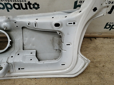 AA038141; Крышка багажника (6R6827025C) для Volkswagen Polo V Hatchback (2009-2013)/БУ; Оригинал; Р3, Под восстановление; 