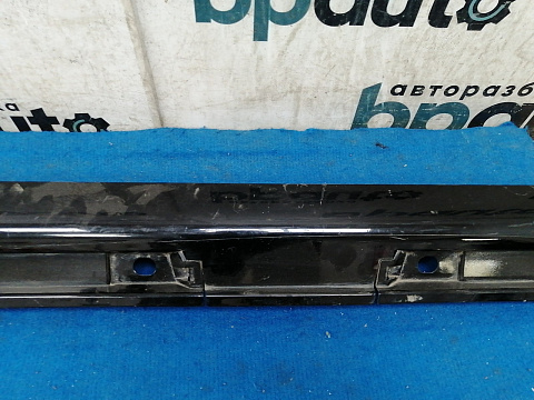 Фотография детали AA031776; Накладка порога левая (75806-60050) для Toyota Land Cruiser Prado/БУ; Оригинал; Р2, Удовлетворительное; . Фото номер 13