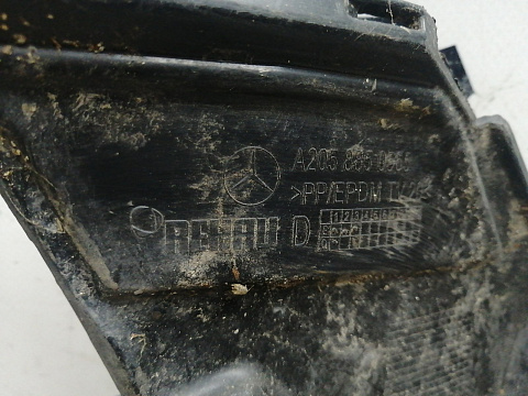 Фотография детали AA045508; Кронштейн, каркас переднего бампера левый (A2058850565) для Mercedes-Benz C-klasse IV (W205) (2014-2018)/БУ; Оригинал; Р0, Хорошее; . Фото номер 9