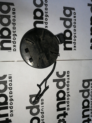 Фотография детали AA045232; Заглушка буксир.крюка заднего бампера (3G5807441) для Volkswagen Passat B8 Sedan (2015-2020)/БУ; Оригинал; Р0, Хорошее; . Фото номер 5