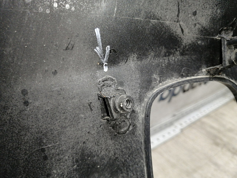 Фотография детали AA040303; Бампер задний; без паркт. (86611-2P500) для Kia Sorento II рест. (2012- 2020)/БУ; Оригинал; Р1, Мелкий дефект; . Фото номер 20