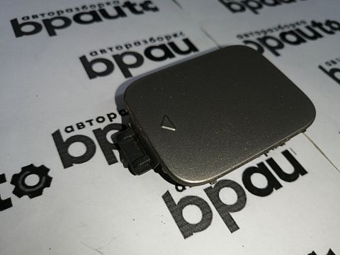 Фотография детали AA045309; Заглушка буксир.крюка переднего бампера (51117184707) для BMW 5 серия Е60 Е61/БУ; Оригинал; Р0, Хорошее; . Фото номер 2