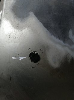 AA045802; Бампер задний; без паркт. (52159-02400) для Toyota Auris I (2007- 2010)/БУ; Оригинал; Р1, Мелкий дефект; 