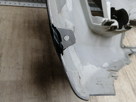 AA046129; Бампер передний; без паркт.; без омыват. (7S71-17757-A) для Ford Mondeo/БУ; Оригинал; Р1, Мелкий дефект; 