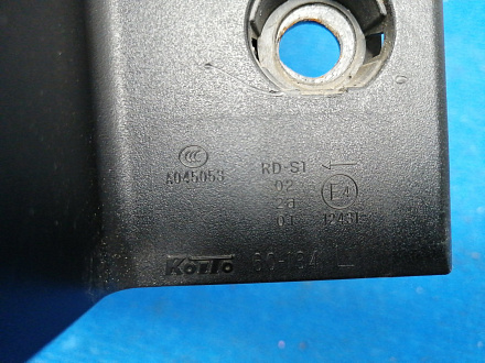 AA015123; Фонарь в крыло левый (81561-60750) для Toyota Land Cruiser 200 (2008 — 2012)/БУ; Оригинал; Р0, Хорошее; 