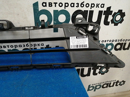 AA043180; Решетка переднего бампера (GHP9-501T1) для Mazda 6 III (GJ) (2012-2015)/БУ; Оригинал; Р1, Мелкий дефект; 