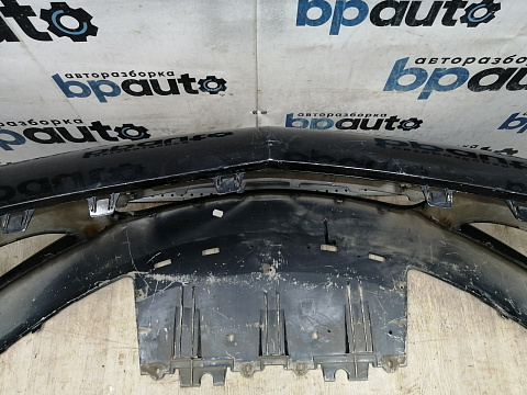 Фотография детали AA045324; Бампер передний; под паркт.; без омыват. (22787147) для Opel Insignia/БУ; Оригинал; Р1, Мелкий дефект; . Фото номер 19