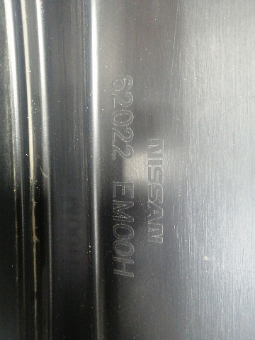 Фотография детали AA045992; Бампер передний; без паркт.; под омыват. (62022-EM00H) для Nissan Tiida/БУ; Оригинал; Р1, Мелкий дефект; . Фото номер 29