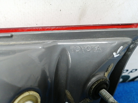 AA014126; Фонарь в крышку багажника левый (81590-02530) для Toyota Corolla 180 (2013 - 2016)/БУ; Оригинал; Р2, Удовлетворительное; 