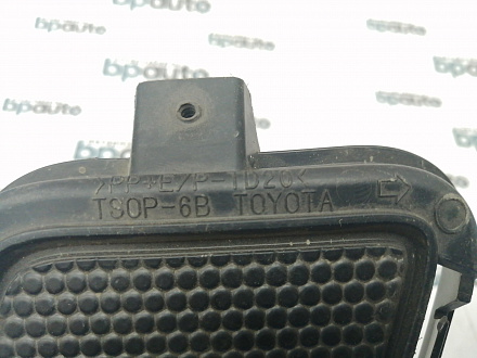 AA016007; Заглушка в передний бампер рядом с ПТФ левая (52712-60010) для Lexus LX570, LX450D (2008 — 2011)/БУ; Оригинал; Р0, Хорошее; 