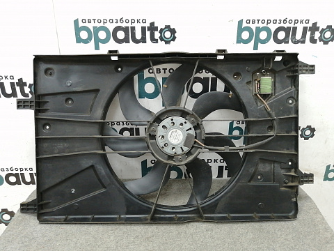 Фотография детали AA012934; Диффузор радиатора в сборе (13421312) для Opel/БУ; Оригинал; Р1, Мелкий дефект; . Фото номер 3