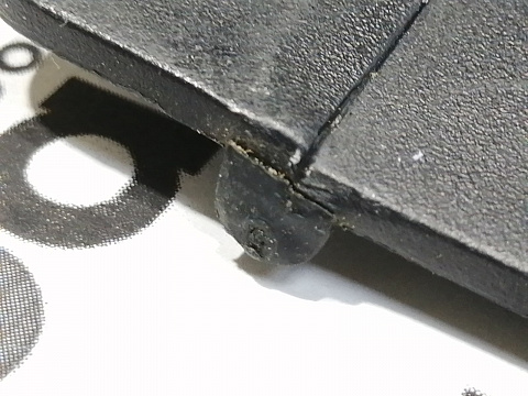 Фотография детали AA045315; Заглушка буксир. рыма заднего бампера левая (51127230181) для BMW Х3 II (F25) (2010-2014)/БУ; Оригинал; Р2, Удовлетворительное; . Фото номер 3