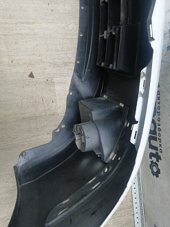 AA045993; Бампер передний; без паркт.; под омыват. (62022-EM00H) для Nissan Tiida/БУ; Оригинал; Р1, Мелкий дефект; 