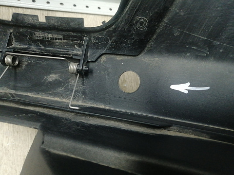 Фотография детали AA045797; Бампер передний; под паркт.; под омыват. (8R0 807 437) для Audi Q5 I (2008-2012)/БУ; Оригинал; Р1, Мелкий дефект; . Фото номер 21