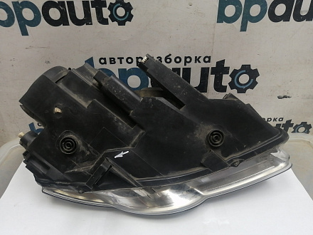 AA046039; Фара галоген левая (3C0941005 AB) для Volkswagen Passat/БУ; Оригинал; Р1, Мелкий дефект; 