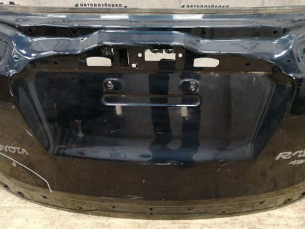 AA037120; Крышка багажника (67005-42550) для Toyota Rav4 40 рест. (2015 — 2019)/БУ; Оригинал; Р2, Удовлетворительное; 