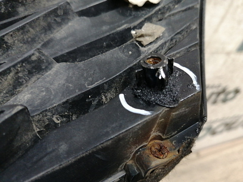 Фотография детали AA034152; Решетка радиатора; под камер. (86350-D4530) для Kia Optima IV рест. (2018- 2020)/БУ; Оригинал; Р1, Мелкий дефект; . Фото номер 16