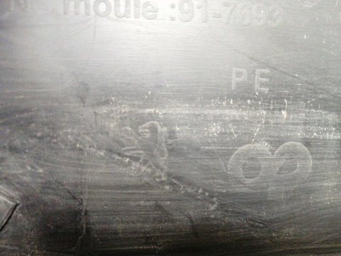 Фотография детали AA039052; Бампер передний, без ПТФ (9681519577)/БУ; Оригинал; Р1, Мелкий дефект; . Фото номер 15