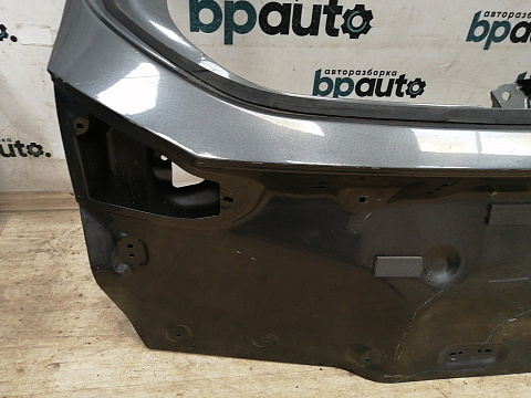 Фотография детали AA037876; Крышка багажника (BM51N431F78AB) для Ford Focus/БУ; Оригинал; Р2, Удовлетворительное; . Фото номер 8
