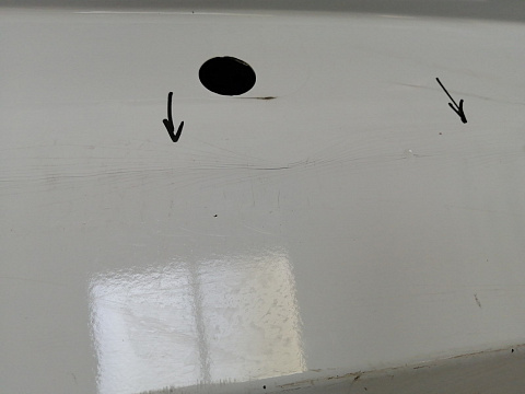 Фотография детали AA042870; Бампер задний; без паркт. (8200916804) для Renault Logan I рест. (2009-2015)/БУ; Оригинал; Р1, Мелкий дефект; . Фото номер 7