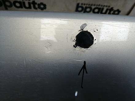 AA046227; Бампер задний; без паркт. (1T0807417K) для Volkswagen Touran II (2010-2015)/БУ; Оригинал; Р2, Удовлетворительное; 