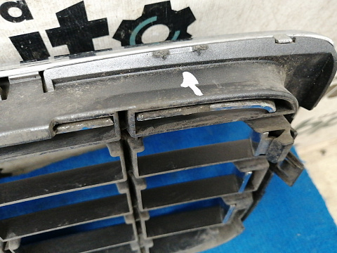 Фотография детали AA032281; Решетка радиатора (31283261) для Volvo S80 II рест. (2010-2013)/БУ; Оригинал; Р1, Мелкий дефект; . Фото номер 16