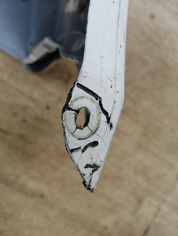 Фотография детали AA039655; Бампер передний; без паркт.; без омыват. (1ZU 807 221) для Skoda Octavia/БУ; Оригинал; Р1, Мелкий дефект; . Фото номер 8