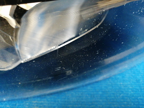 Фотография детали AA042406; Фара галоген правая (6RU941016) для Volkswagen Polo V Sedan (2010-2014)/БУ; Оригинал; Р1, Мелкий дефект; . Фото номер 7