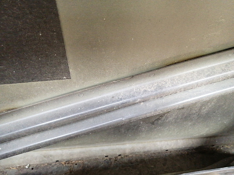 Фотография детали AA029208; Дверь передняя левая (1K8831055F) для Volkswagen Scirocco (2009 - 2014)/БУ; Оригинал; Р3, Под восстановление; . Фото номер 35