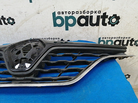 AA026608; Решетка радиатора (623103985R) для Renault Kaptur (2016- 2020)/БУ; Оригинал; Р2, Удовлетворительное; 