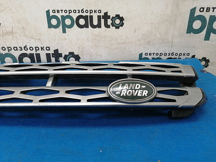 AA017428; Решетка радиатора (BJ32-8B189-A) для Land Rover Range Rover Evoque I (2011 - 2015)/БУ; Оригинал; Р0, Хорошее; 