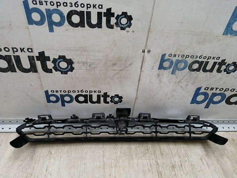 Фотография детали AA045109; Решетка переднего бампера верхняя, М-пакет; под камер. (51118060891) для BMW Х6 II (F16) (2014-2019)/БУ; Оригинал; Р1, Мелкий дефект; . Фото номер 14